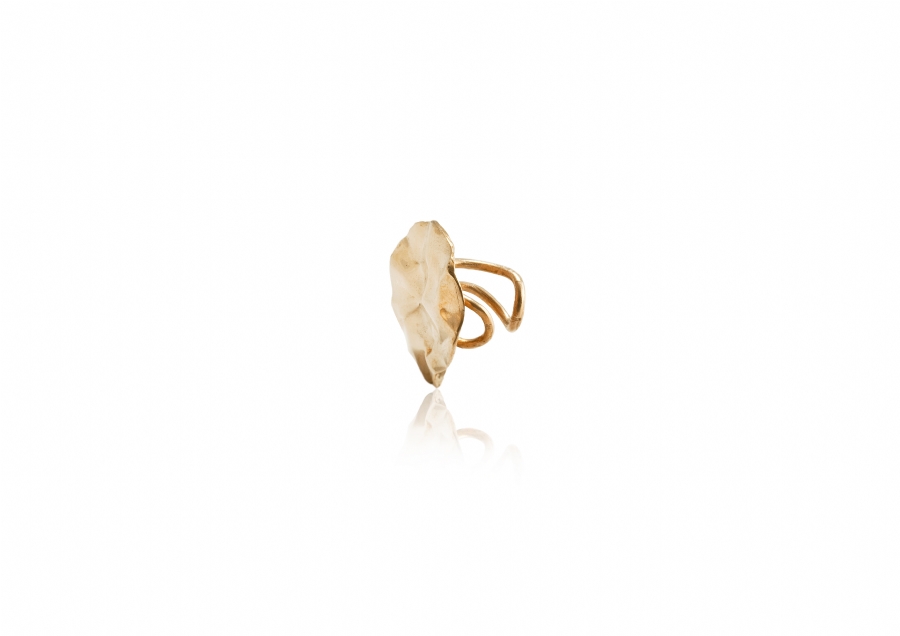 Distressed Moon Medium Size Earcuff